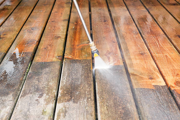 Professional Pressure Washing Services in Savoy, IL